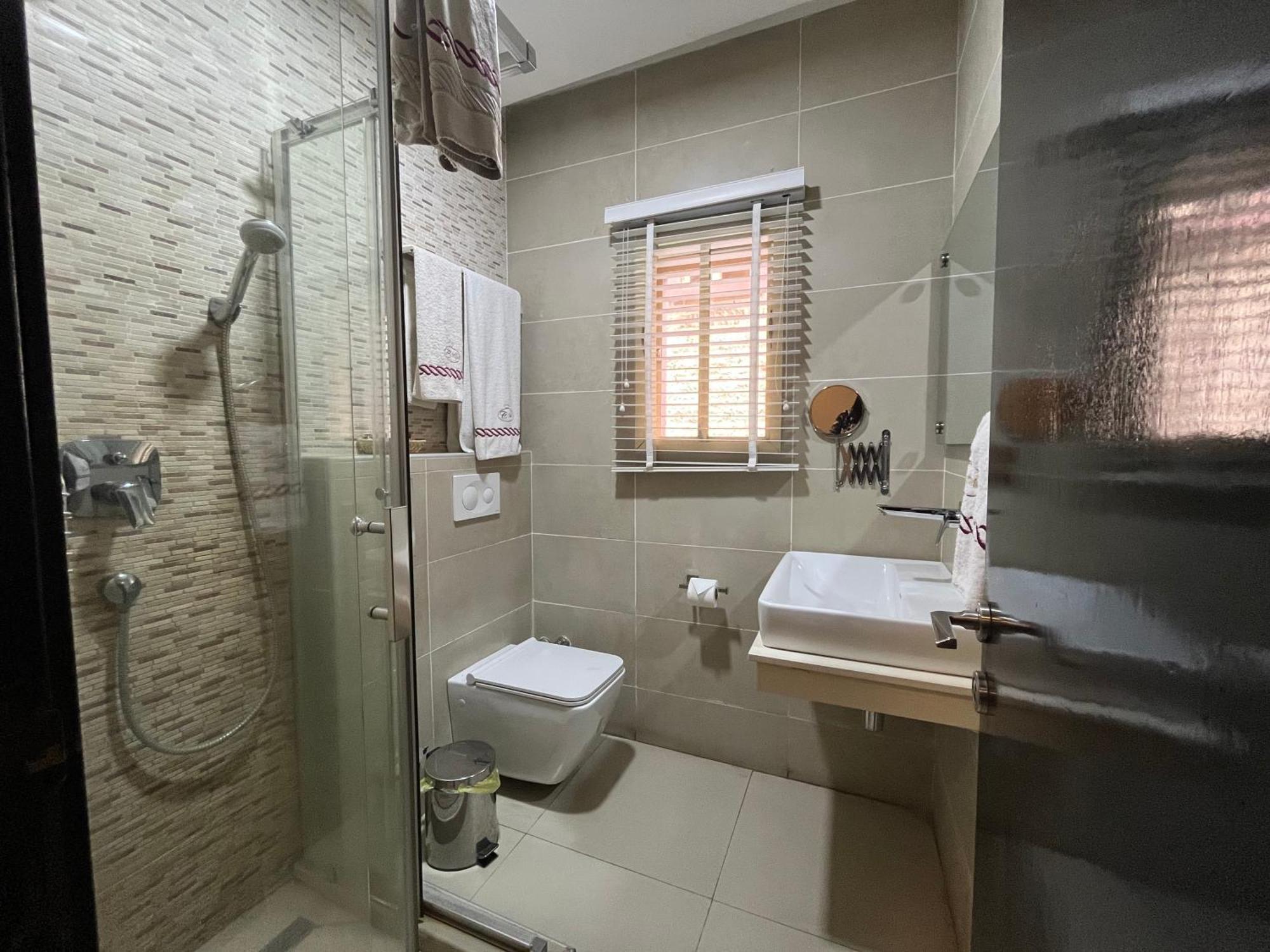 Catherine Villa Lagos Exterior photo